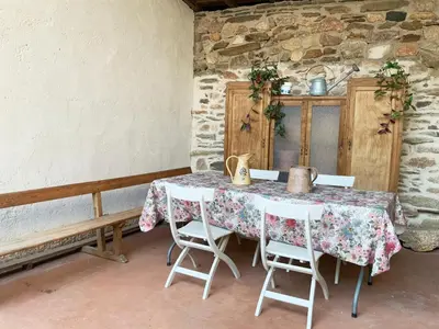 Un patio o zona al aire libre en El Reposo de la Grulla
